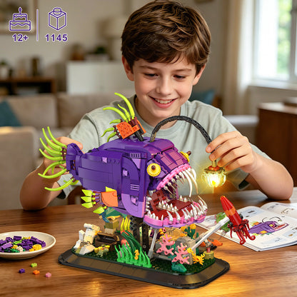 Mechanischer Anglerfisch-Bausatz mit Lichtern, 1145-teiliges Tiefsee-Meerestier-Bauset mit Hai und Qualle, Deko-Modell als Geschenk für Erwachsene und Jugendliche ab 12 Jahren